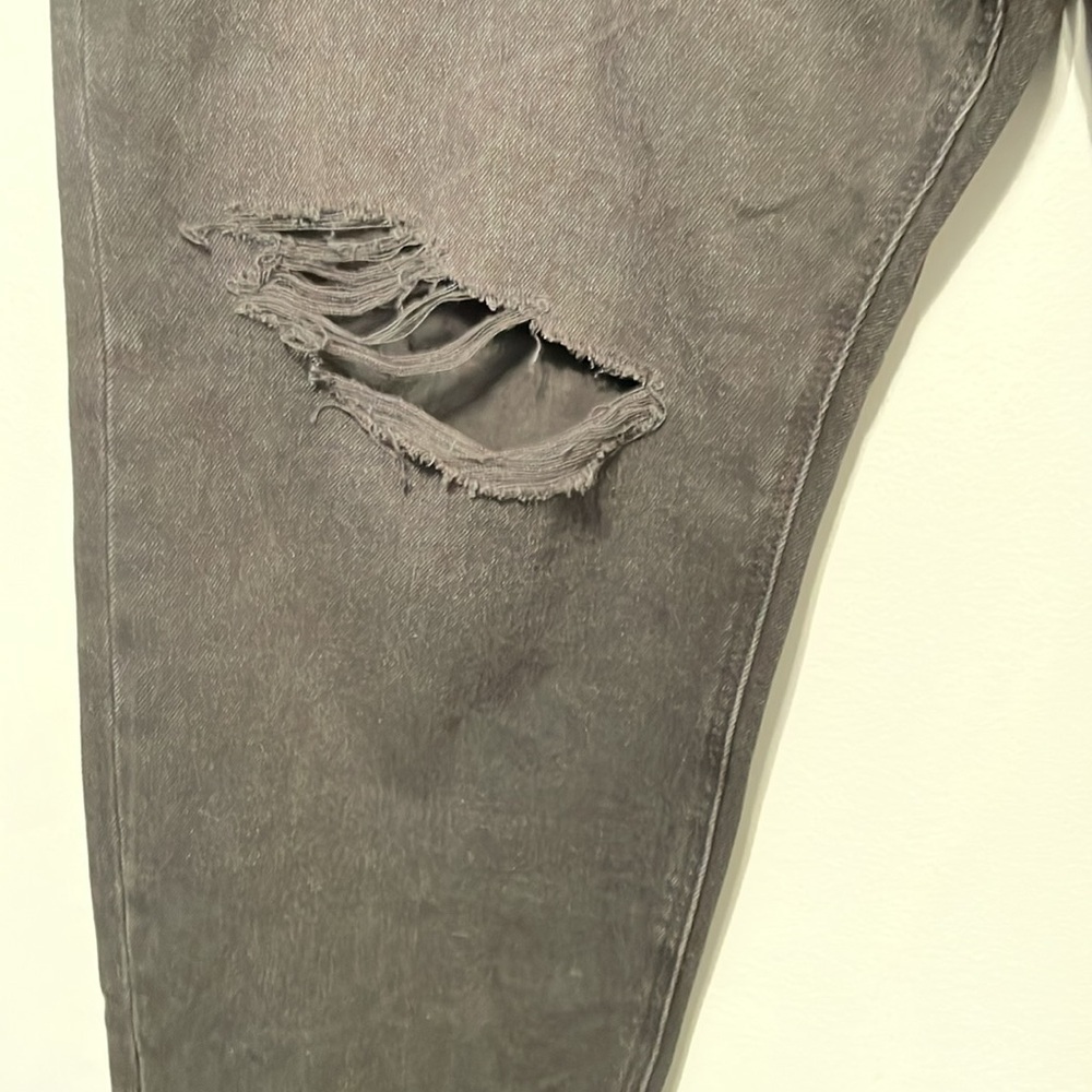 AMERICAN EAGLE DISTRESSED BLACK JEANS SIZE 20 - Picture 3 of 9